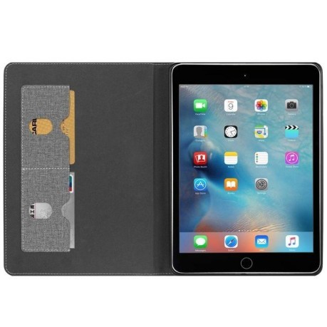 Премиум чехол- книжка с тканевой текстурой с силиконовым держателем и футляром для стилуса на iPad 9.7 2017/2018 /Air/Air 2 Серый