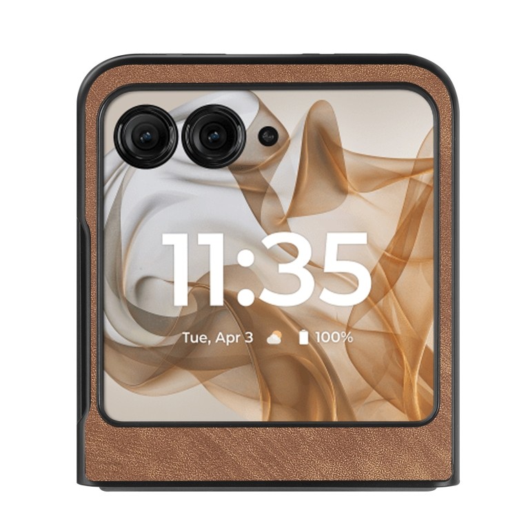 Вид чехла спереди на Motorola Razr 50 Ultra Вид чехла спереди на Motorola Razr 50 Ultra