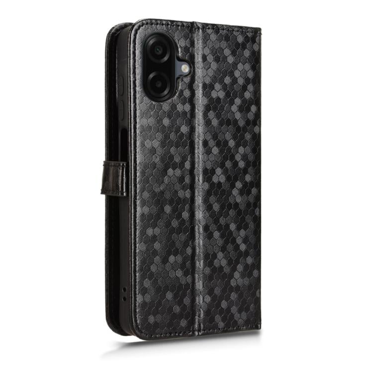 Детальний вигляд тисненої текстури Honeycomb та внутрішнього устрою з кишенями   Детальний вигляд тисненої текстури Honeycomb та внутрішнього устрою з кишенями