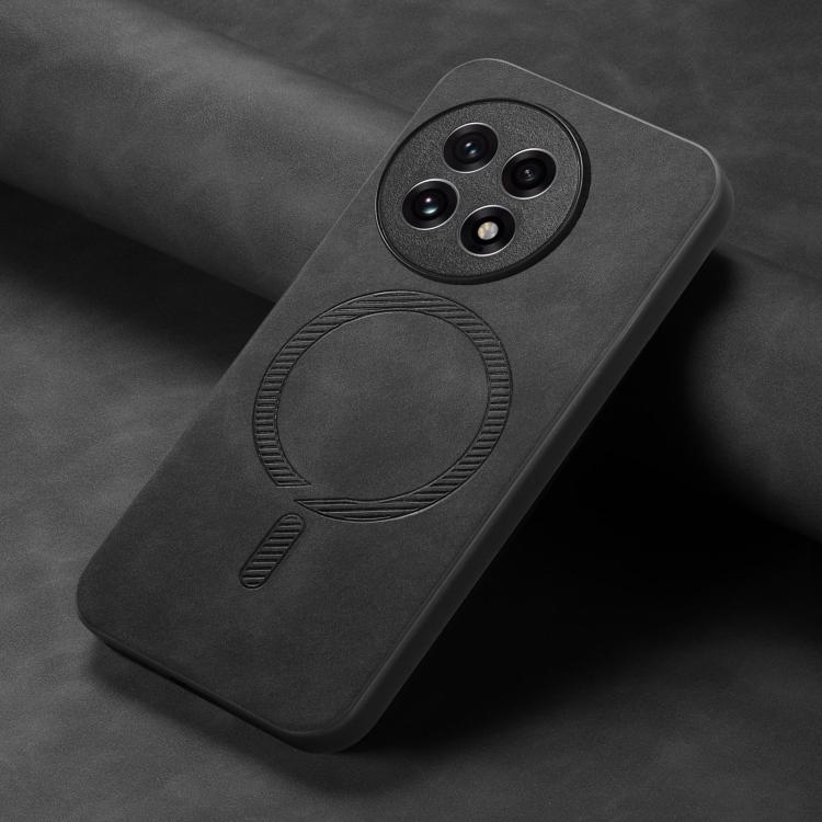 Текстурированная поверхность чехла с магнитным кольцом для системы MagSafe   Текстурированная поверхность чехла с магнитным кольцом для системы MagSafe