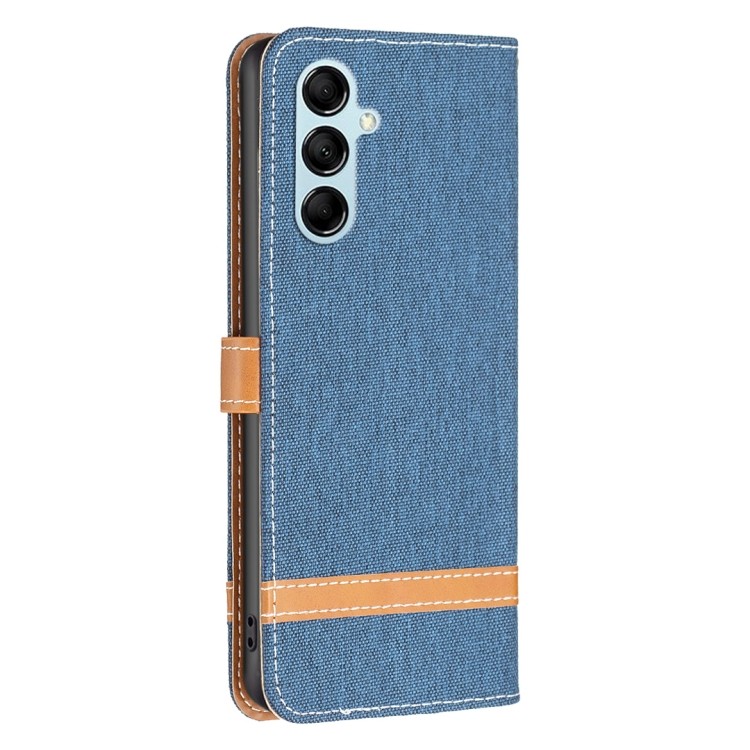 Множество слотов и стильная джинсовая фактура чехла