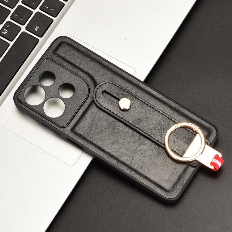 Карман для карт и кольцо-подставка крупным планом — функциональность в каждой детали Карман для карт и кольцо-подставка крупным планом — функциональность в каждой детали