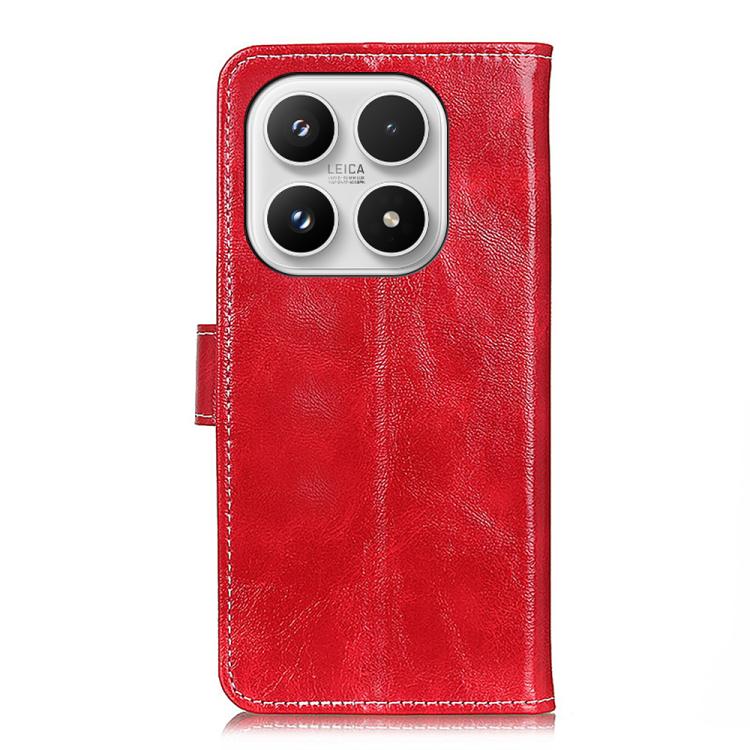 Детальный вид текстуры Crazy Horse и контрастной строчки Детальный вид текстуры Crazy Horse и контрастной строчки