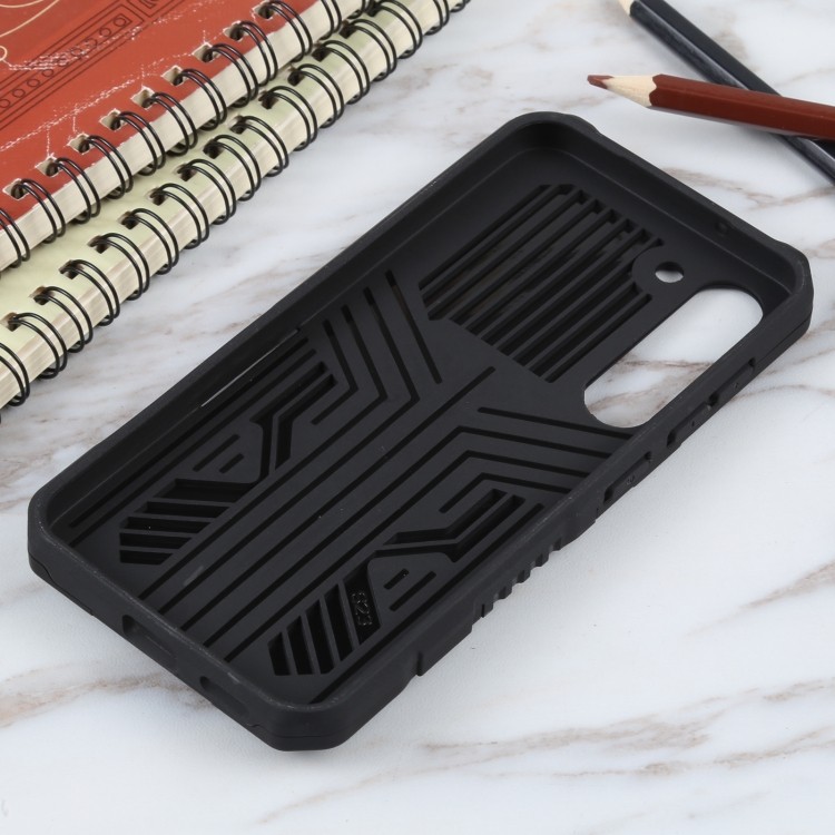 Материалы TPU и поликарбонат на Vanguard Warrior Материалы TPU и поликарбонат на Vanguard Warrior