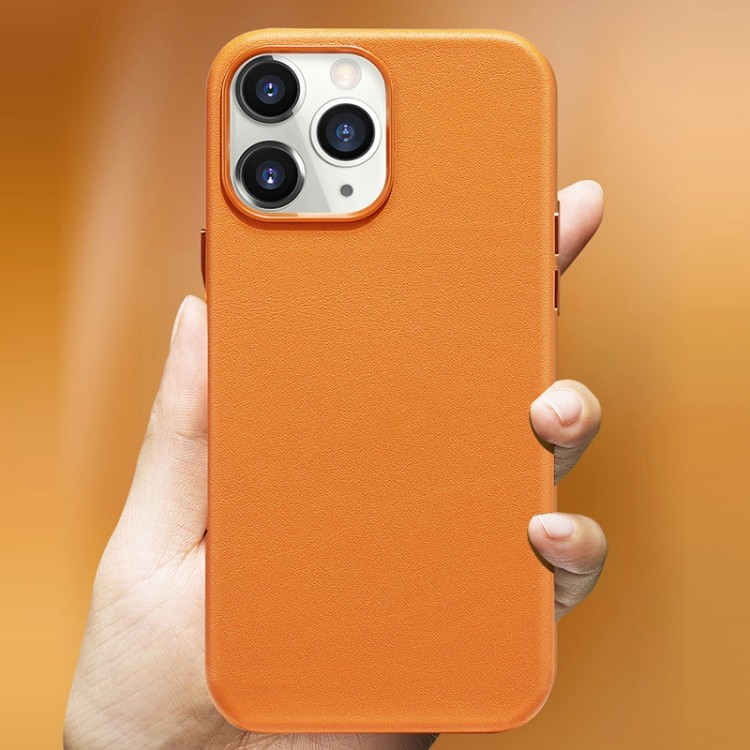 Защитный чехол накладка коричневого цвета на Айфон 13 Про Макс 