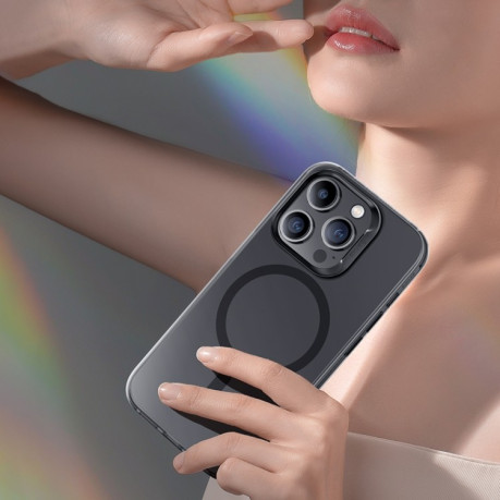 Противоударный чехол Benks Magsafe Magnetic для iPhone 15 Pro Max - фиолетовый