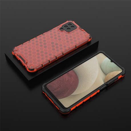 Противоударный чехол Honeycomb на Samsung Galaxy A12 - красный