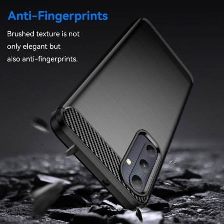 Противоударный чехол Brushed Texture Carbon Fiber на Samsung Galaxy A05s - черный