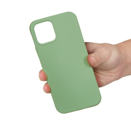 Силиконовый чехол Solid Color Liquid на iPhone 15 - светло-зеленый