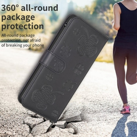Чехол-книжка Four-leaf Clasp Embossed на Xiaomi Redmi Note 14 5G/Poco M7 Pro 5G - черный