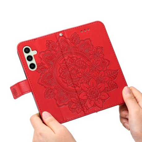 Чехол-книжка 7-petal Flowers Embossing для Samsung Galaxy S24 FE 5G - красный