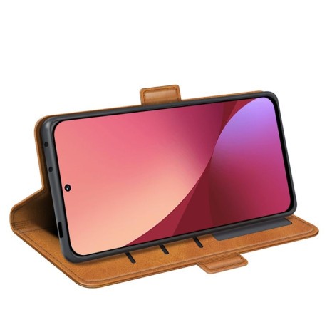 Чехол-книжка Dual-side Magnetic Buckle для Xiaomi 12 Pro - желтый