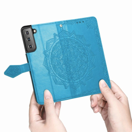 Чехол-книжка Mandala Embossing Pattern на Samsung Galaxy S22 5G - синий