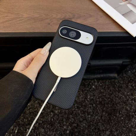 Карбоновий чохол Carbon Fiber з MagSafe на Google Pixel 10 / 10 Pro - чорний