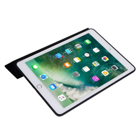 Чехол-книжка HMC Three-folding Holder на iPad 9/8/7 10.2 (2019/2020/2021) - черный