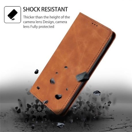 Чохол-книжка Retro Skin Feel Business Magnetic на Realme 12 5G - коричневий
