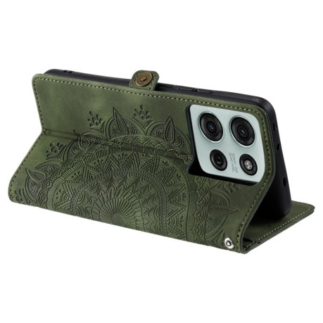 Чехол-книжка Totem Embossed Magnetic Leather для Motorola Moto G75 5G - зеленый