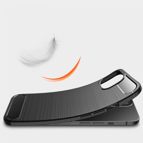 Чехол Brushed Texture Carbon Fiber на iPhone 14 - черный