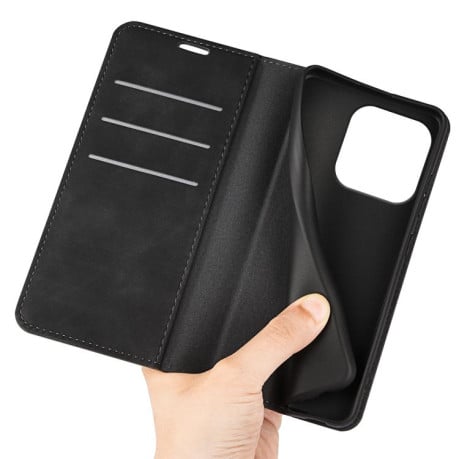 Чохол-книжка Retro Skin Feel Business Magnetic на Motorola Edge 60 Pro - чорний