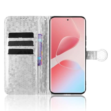 Чохол-книжка з фактурою Honeycomb Dot та магнітним хлястиком на Infinix Hot 60 Pro+ 4G - сріблястий