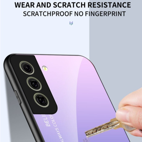 Стеклянный чехол Gradient Color на Samsung Galaxy S21 FE - пурпурно-красный