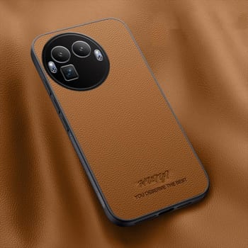 Чохол HUIYI Leather Magnetic на Realme GT 8 Pro — коричневий