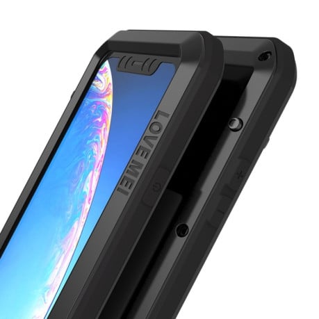 Влагозащитный противоударный чехол LOVE MEI Metal для iPhone 11 Pro - черный