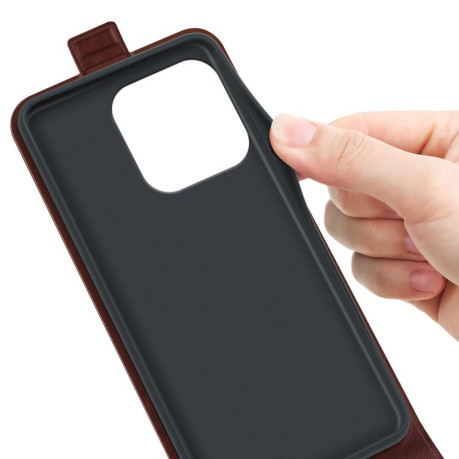Чехол Cross Leather Ring Vertical Zipper Wallet для Motorola Edge 60 Pro - коричневий