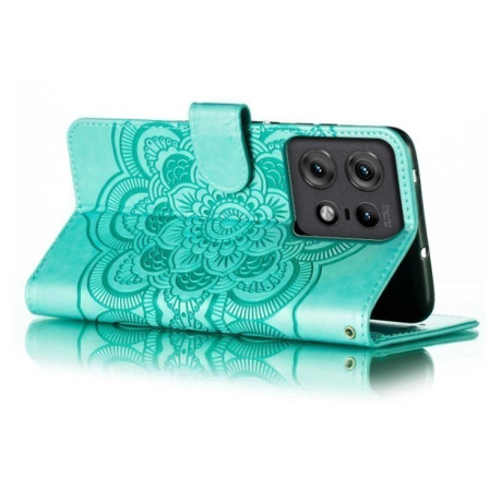 Чехол-книжка Sun Mandala Embossing Pattern для Motorola Edge 50 Pro - зеленый