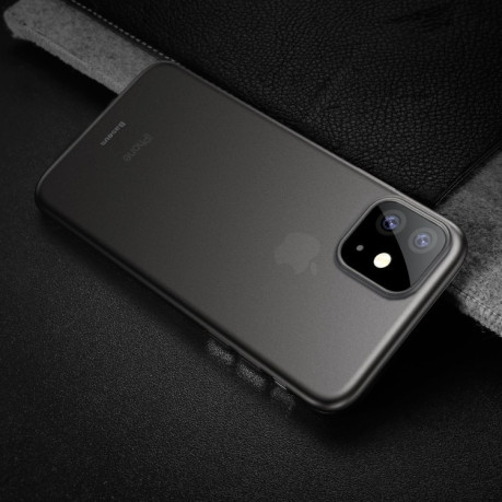 Ультратонкий чехол Baseus Wing на iPhone 11 - черный