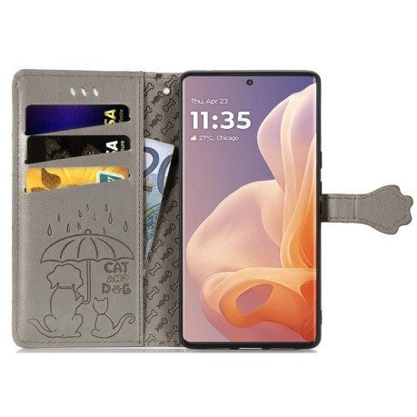 Чехол-книжка Cat and Dog для Motorola Moto G85 - серый