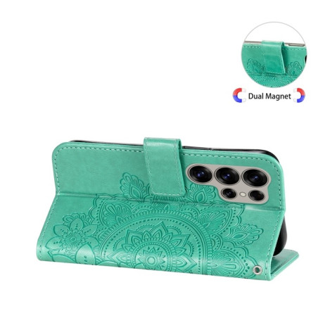 Чохол-книжка 7-petal Flowers Embossing  для Samsung Galaxy S25 Ultra 5G - зелений