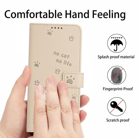 Чехол-книжка Embossed Kitten Phone Leather для Xiaomi Redmi A5 4G / Poco C71 - бежевый