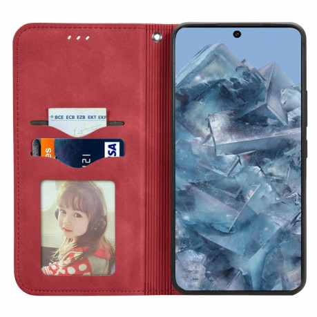 Чехол-книжка Retro Skin Feel Business Magnetic для Google Pixel 8a - красный