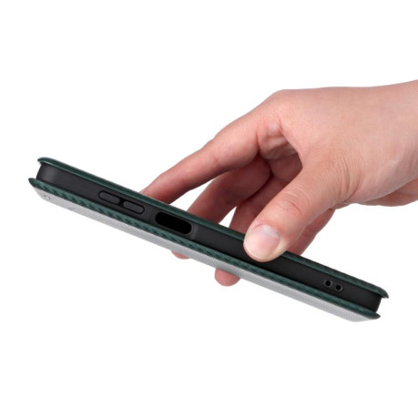Чехол-книжка Carbon Fiber Texture на Samsung Galaxy M06 5G - зеленый