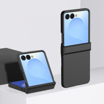 Протиударний чохол Skin Feel на Samsung Galaxy Flip8 5G — чорний