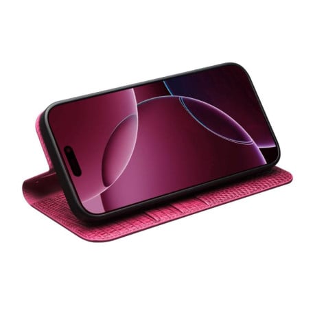 Кожаный чехол-книжка QIALINO Crocodile Texture на iPhone 17 Pro - пурпурно-красный