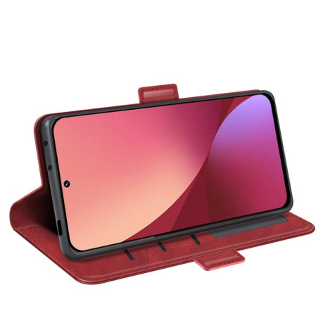 Чехол-книжка Dual-side Magnetic Buckle для Xiaomi 12 Pro - красный