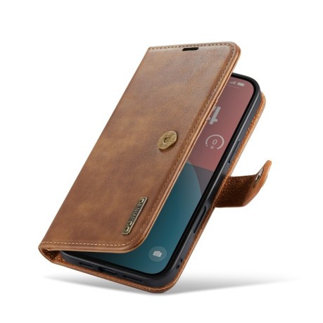 Чохол-книжка DGMING Crazy Horse Texture для iPhone 16 - коричневий