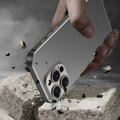 Ультратонкий чохол GKK AG Craft Skin Feel Full Coverage на iPhone 16 Pro - фіолетовий