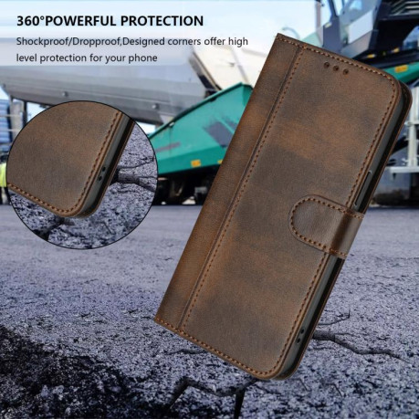 Противоударный чехол Racing Line Splicing Buckle Retro Leather для Realme GT 7 Pro - коричневый