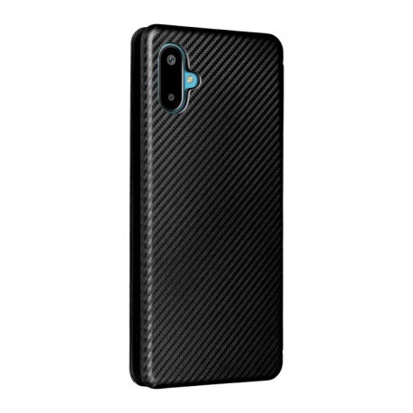Чехол-книжка Carbon Fiber Texture на Samsung Galaxy M06 5G - черный
