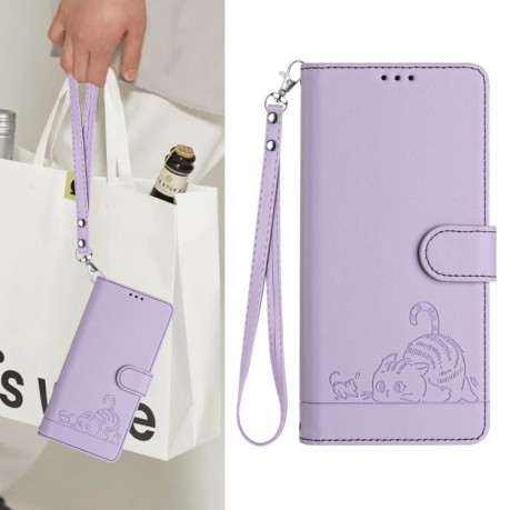 Чехол-книжка Cat Embossing Pattern на Realme GT 7 Pro 5G - фиолетовый
