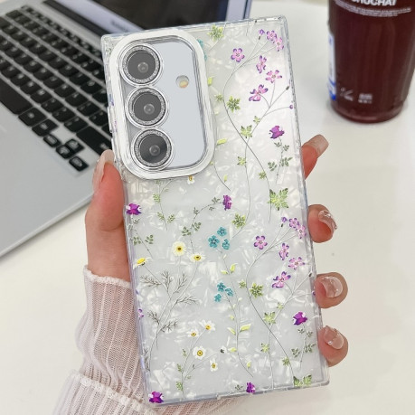 Чехол Electroplating Laser Flower Texture для Samsung Galaxy S25+ 5G - Wild Chrysanthemum