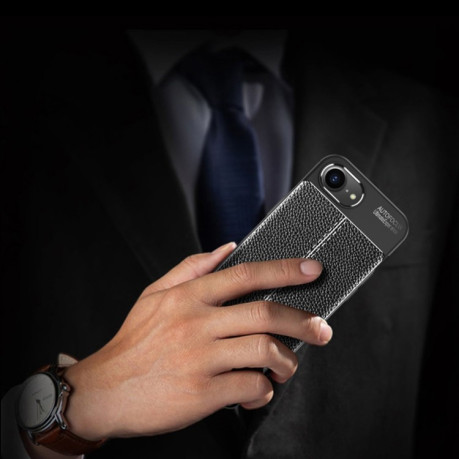 Чохол протиударний Litchi Texture на iPhone 16e - чорний