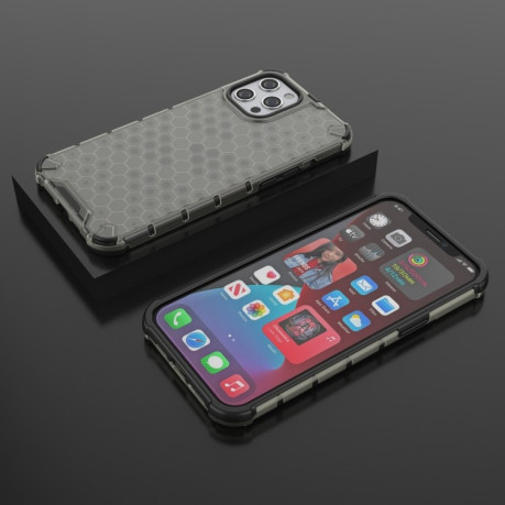 Противоударный чехол Honeycomb на iPhone 13 Pro - черный