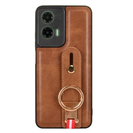 Противоударный чехол Wristband Leather Back для Motorola Moto G35 5G - коричневый