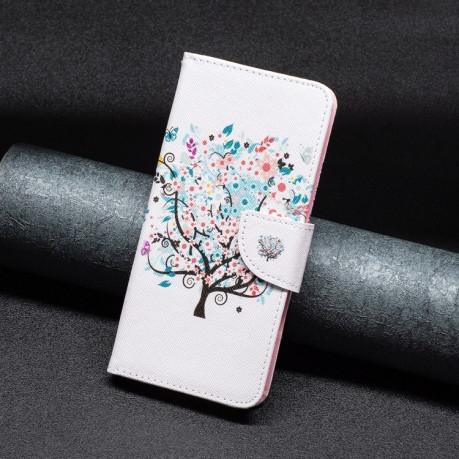 Чехол-книжка Colored Drawing Pattern для Samsung Galaxy S25 5G - Tree