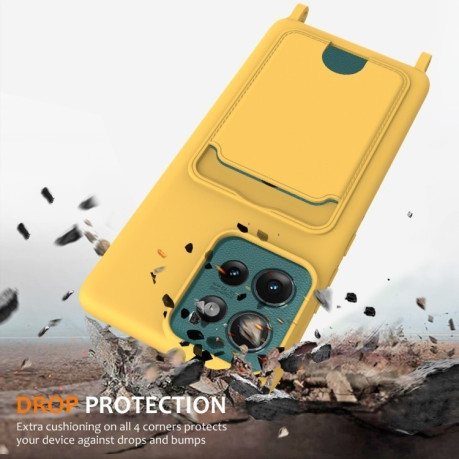 Силиконовый чехол Integrated Card Bag Solid Color Liquid Silicone на Motorola Edge 50 - желтый
