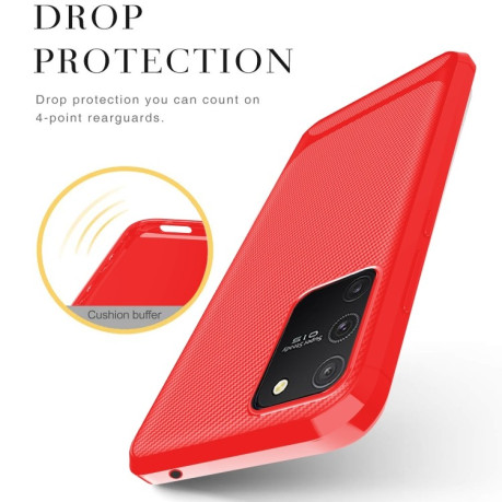 Противоударный чехол Carbon Fiber Texture на Samsung Galaxy S10 Lite - красный
